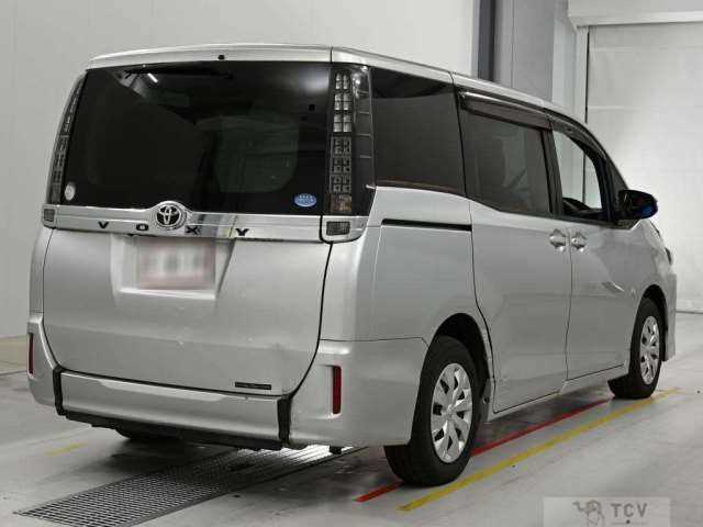 2015 Toyota Voxy