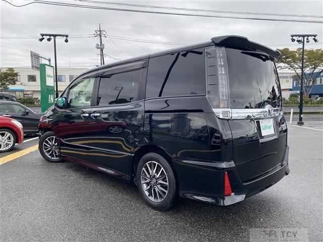 2015 Toyota Voxy
