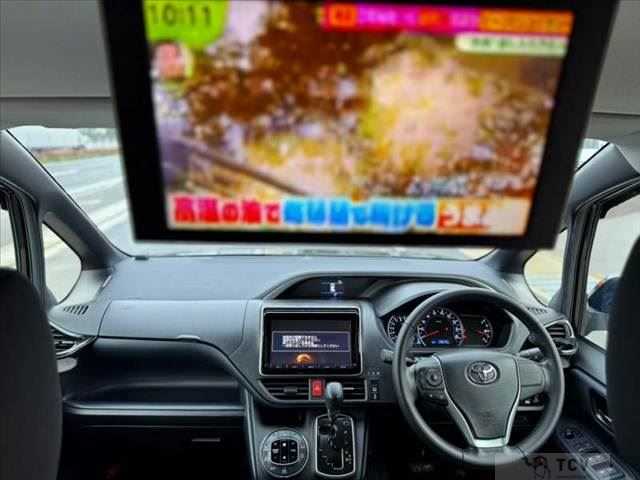 2015 Toyota Voxy