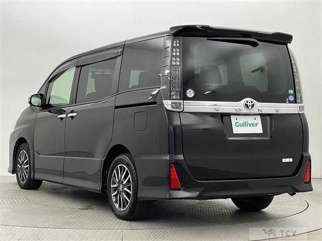 2015 Toyota Voxy