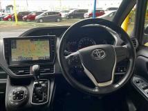 2016 Toyota Voxy