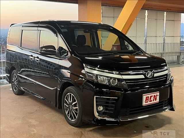 2016 Toyota Voxy
