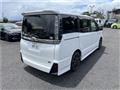 2016 Toyota Voxy