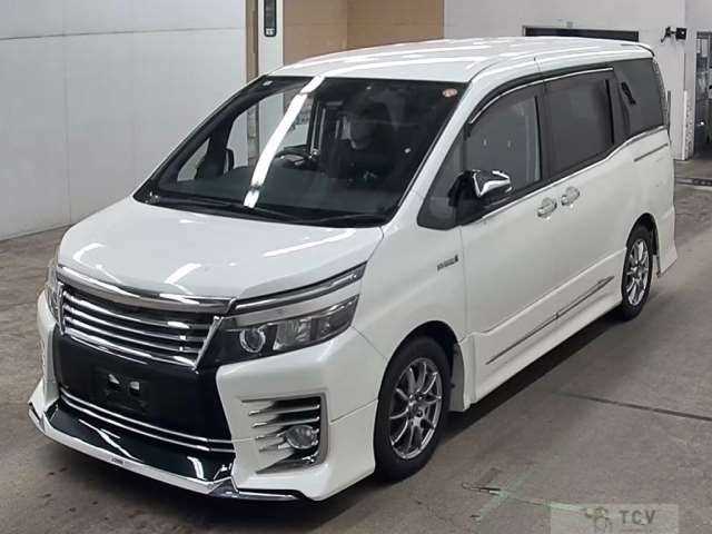 2016 Toyota Voxy