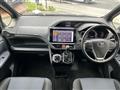 2016 Toyota Voxy