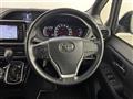 2016 Toyota Voxy
