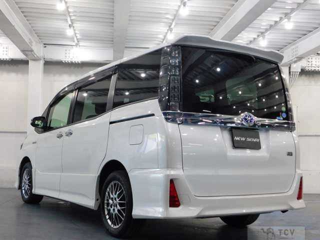 2017 Toyota Voxy