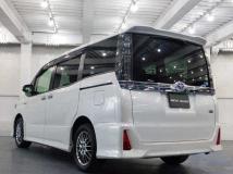 2017 Toyota Voxy