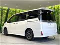 2017 Toyota Voxy