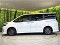 2017 Toyota Voxy