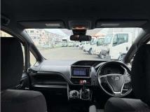 2017 Toyota Voxy