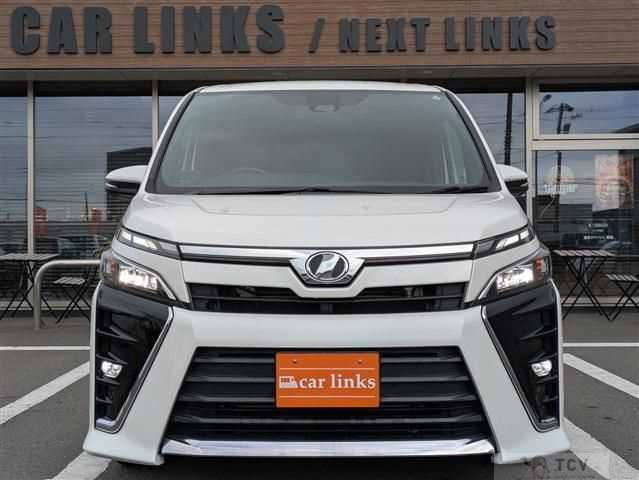 2017 Toyota Voxy