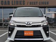 2017 Toyota Voxy