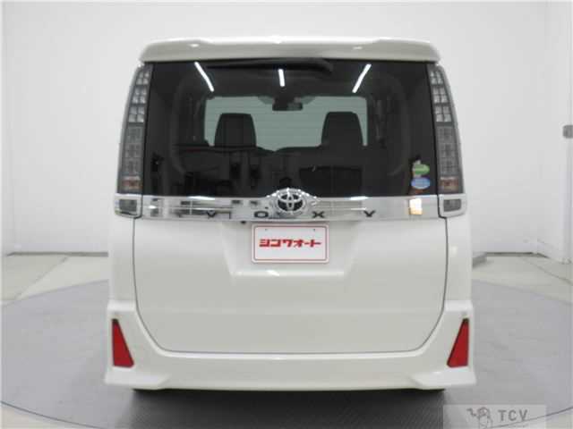 2017 Toyota Voxy