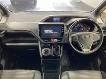 2017 Toyota Voxy
