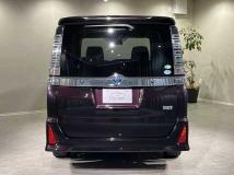 2017 Toyota Voxy