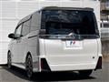2017 Toyota Voxy