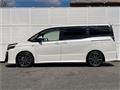 2017 Toyota Voxy