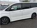 2017 Toyota Voxy