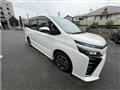 2017 Toyota Voxy