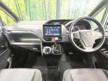 2017 Toyota Voxy