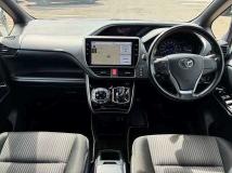 2018 Toyota Voxy