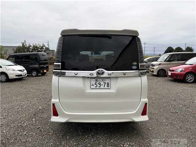 2018 Toyota Voxy