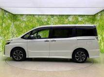 2018 Toyota Voxy