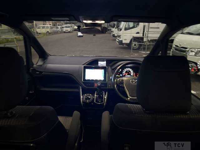 2018 Toyota Voxy