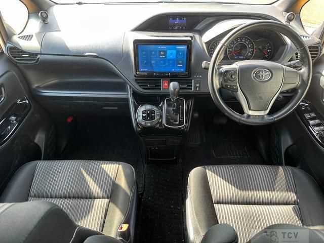 2018 Toyota Voxy