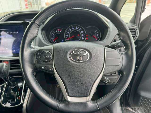 2018 Toyota Voxy