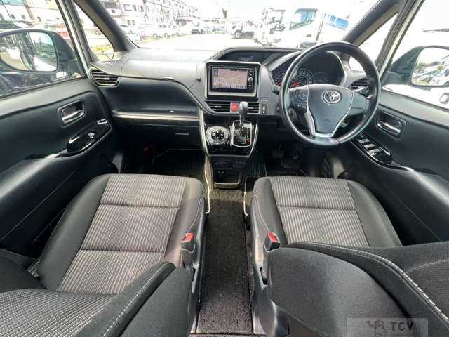 2018 Toyota Voxy