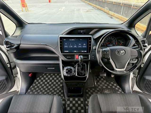 2018 Toyota Voxy