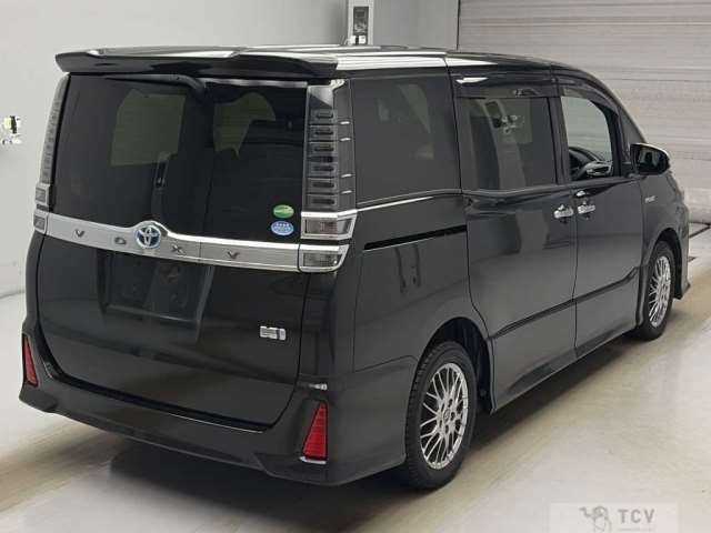 2018 Toyota Voxy