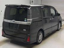 2018 Toyota Voxy