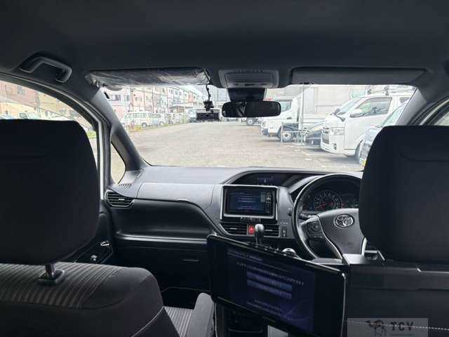 2018 Toyota Voxy