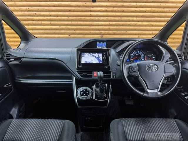 2018 Toyota Voxy