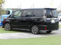 2018 Toyota Voxy