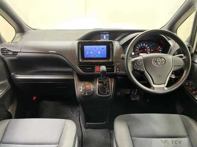 2019 Toyota Voxy