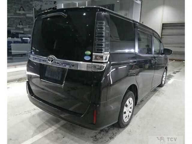 2019 Toyota Voxy