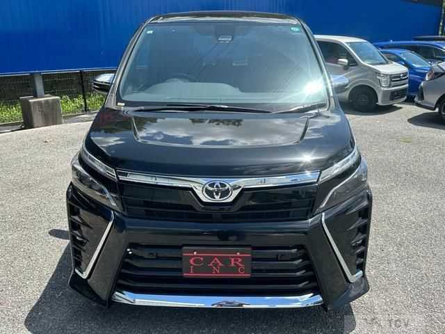 2019 Toyota Voxy