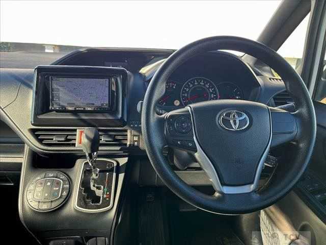 2019 Toyota Voxy