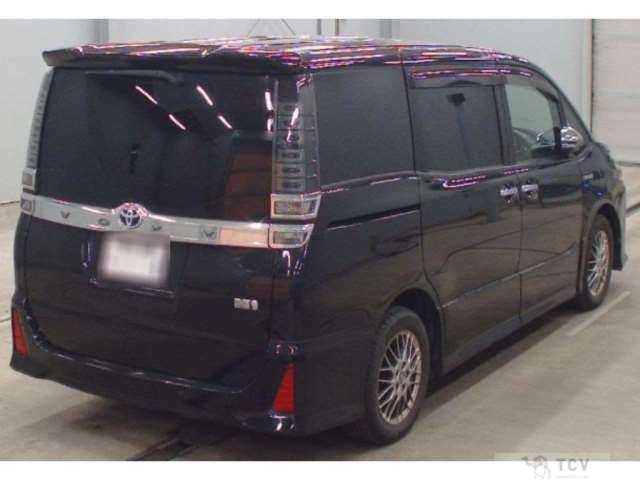 2019 Toyota Voxy