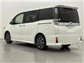 2019 Toyota Voxy