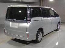 2019 Toyota Voxy