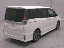 2019 Toyota Voxy