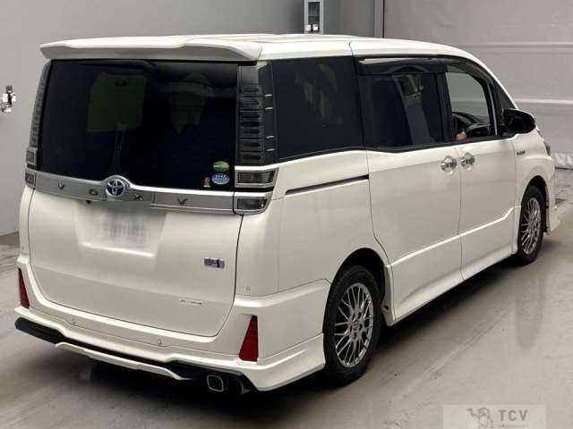 2019 Toyota Voxy