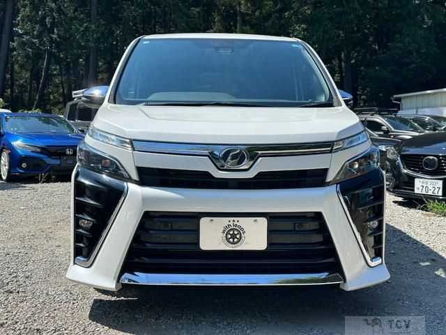 2019 Toyota Voxy