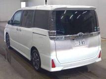 2020 Toyota Voxy
