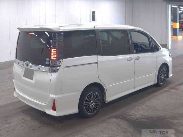 2020 Toyota Voxy